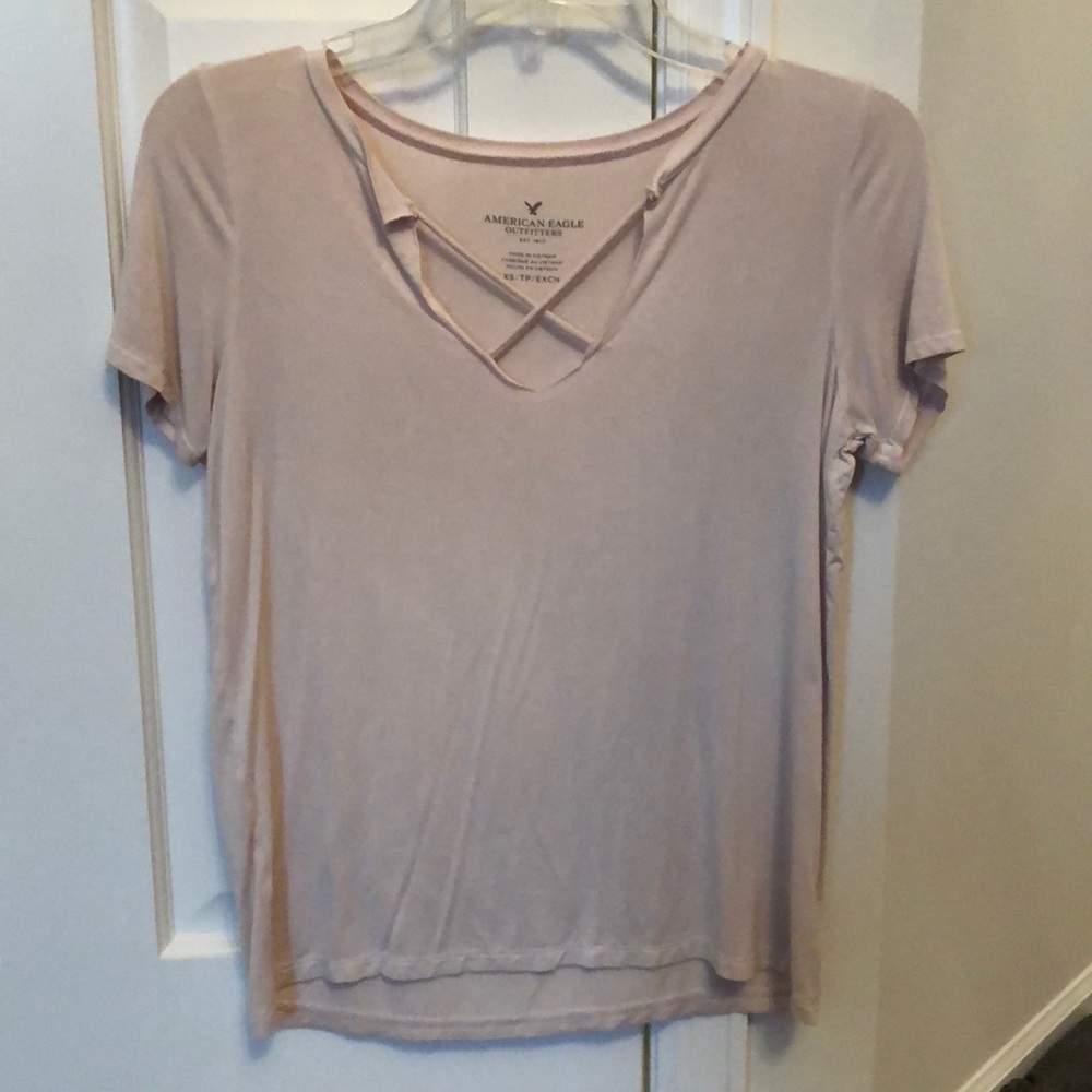 Soft Pink American Eagle Top NEVER WORN